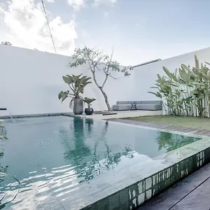 Mile Stone Villa Ungasan (Bali)